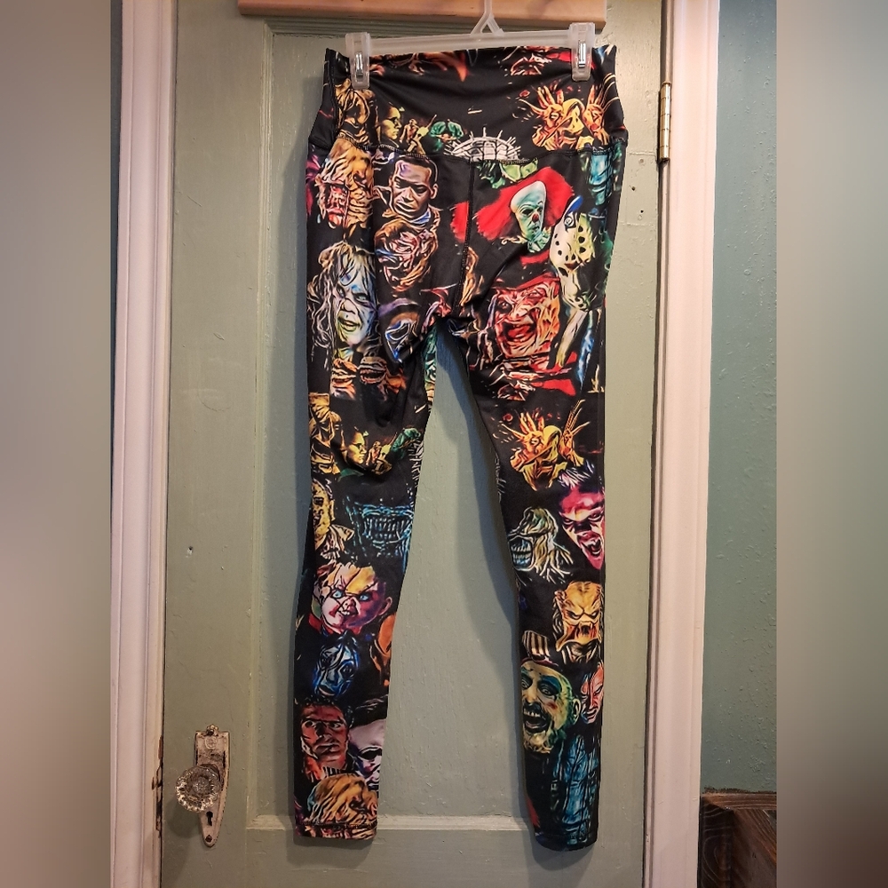 Horror l Graphic Print Leggings - Picture 2 of 4